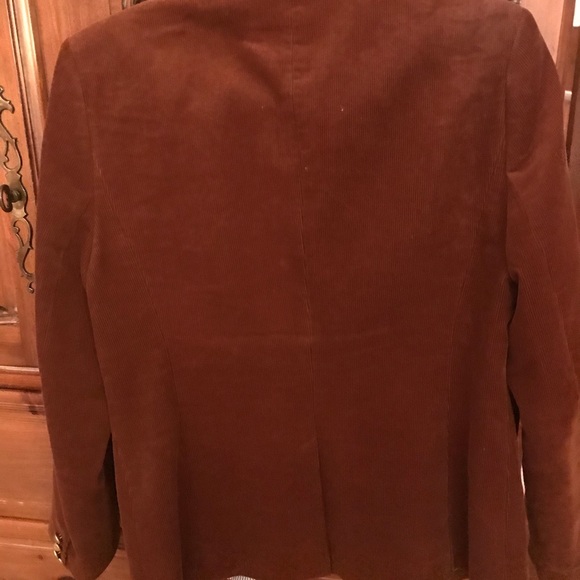 Blazer - Picture 2 of 2